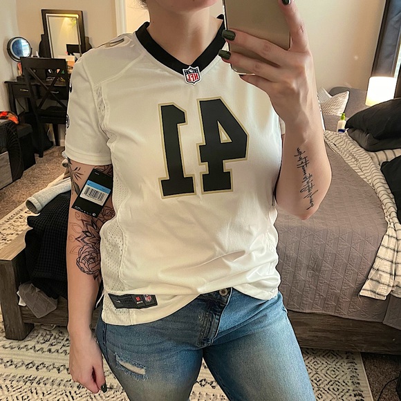 women's kamara jersey